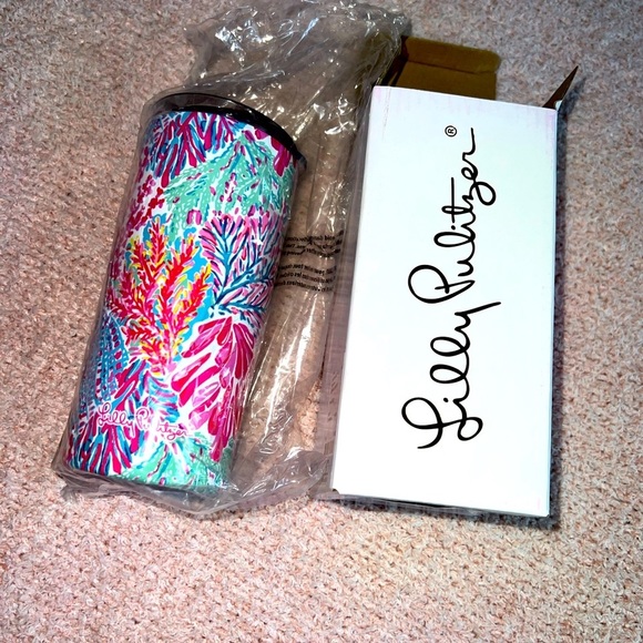 Lilly Pulitzer Other - Lilly PULITZER SLIM TUMBLER